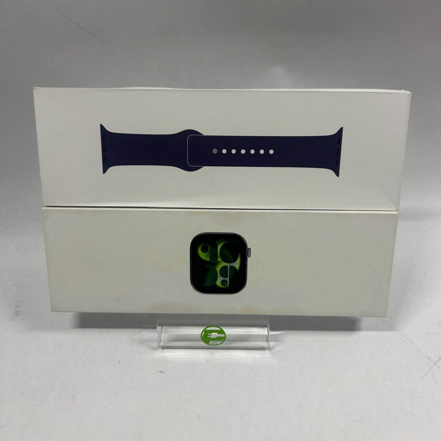 New Factory Unlocked Apple Watch Series 11 42MM Silver Aluminum Purple Fog Band