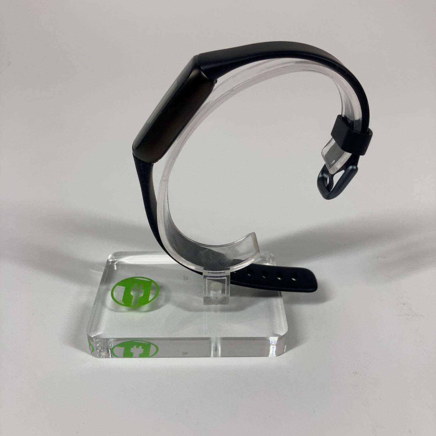 Fitbit Luxe Activity Tracker FB422