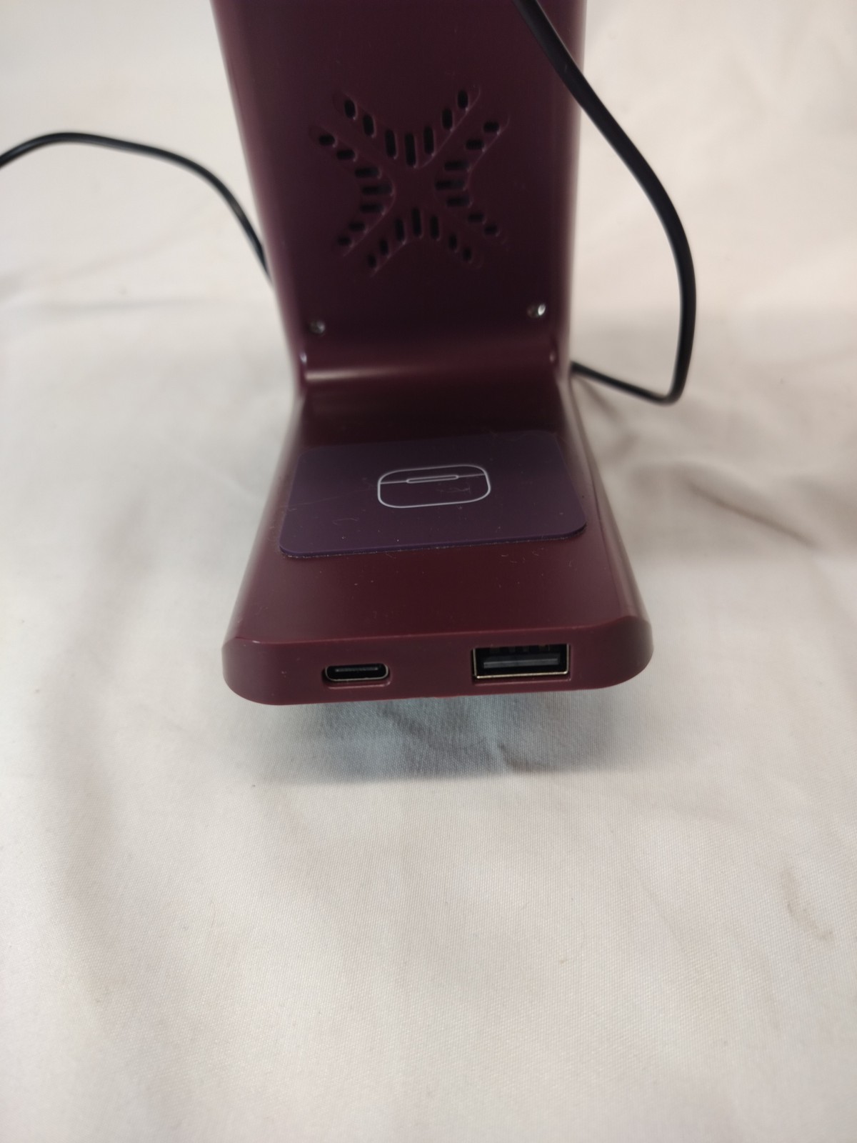 iTouch Air 3 Smartwatch With Charging Stand