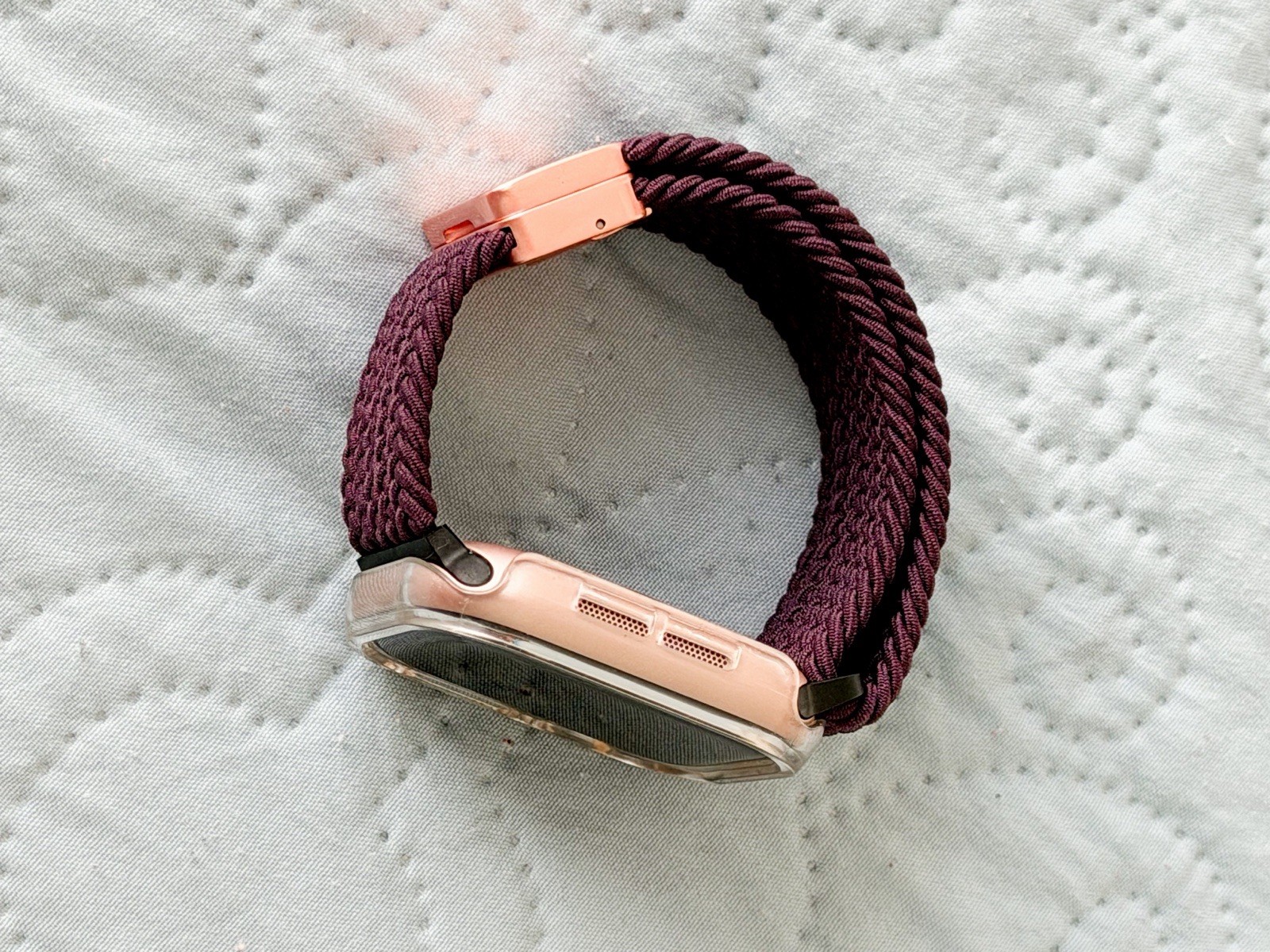 Apple Watch Series 10 42mm GPS Unlocked with clear Case Purple magnetic Band