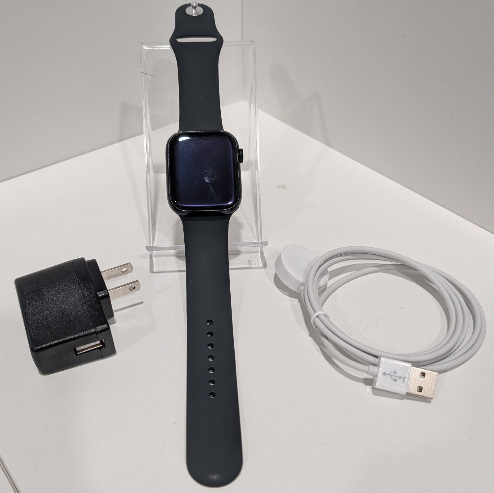 Apple Watch Series 7 GPS + Cellular Unlocked Midnight Black + Black Band