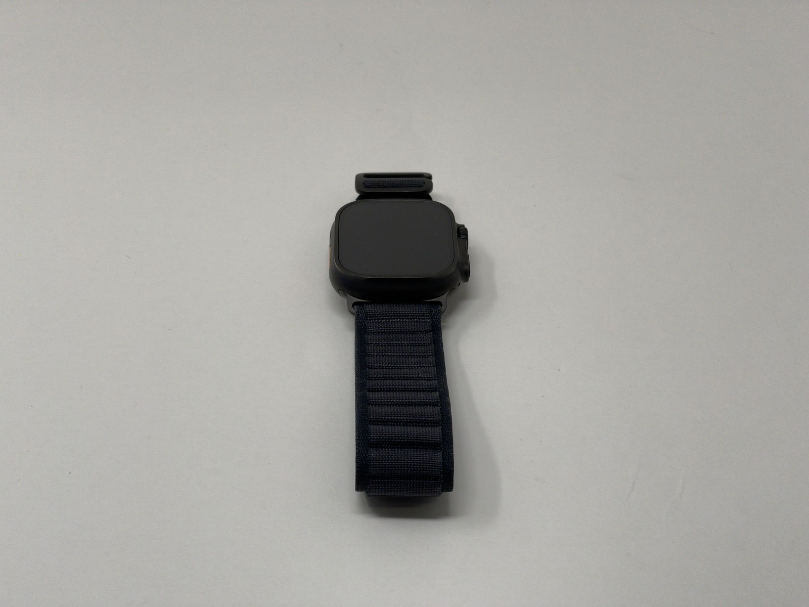 Apple Watch Ultra 3 49MM Black Titanium With Alpine Loop Cellular Defective