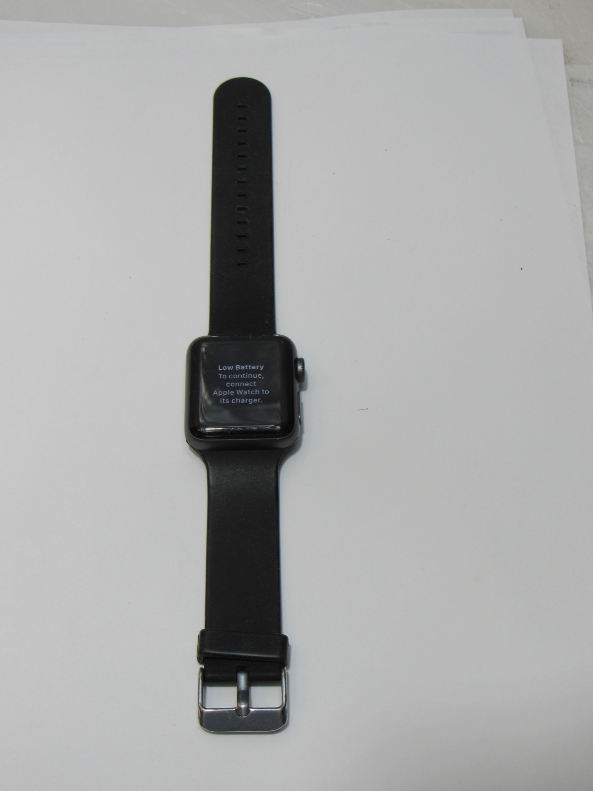 Apple Watch Series 2 Smartwatch 38mm Black Aluminum Case Black Band Working S17K