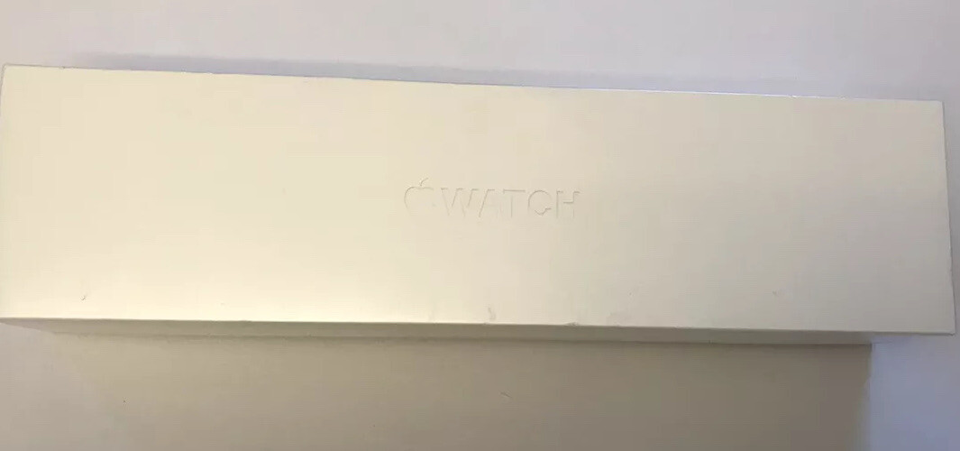 Apple Watch Series 5 GPS 40mm Gold Aluminum Case Pink Sand Sport Band -S/M & M/L
