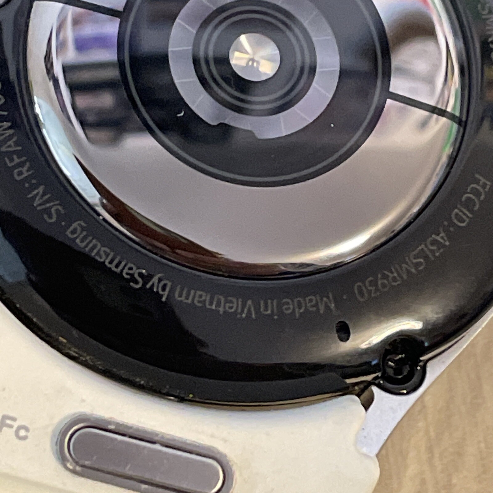 Samsung Galaxy Watch 6 SM-R930 GPS 40mm Sapphire – LIVE DEMO UNIT PLEASE READ!!