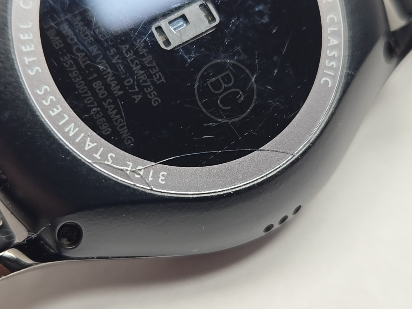 Samsung Gear S2 Classic SM R735T 3G T Mobile Rotating Bezel NFC WiFi Watch Black