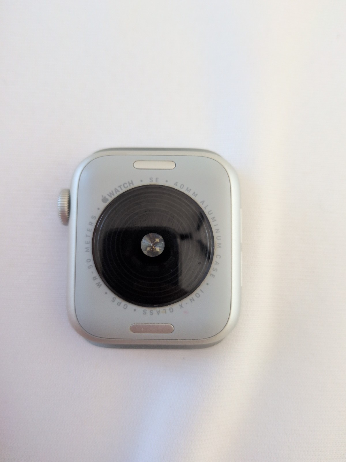 Apple Watch SE2 40mm Aluminum Case GPS Red Sport Band Very Good Condition