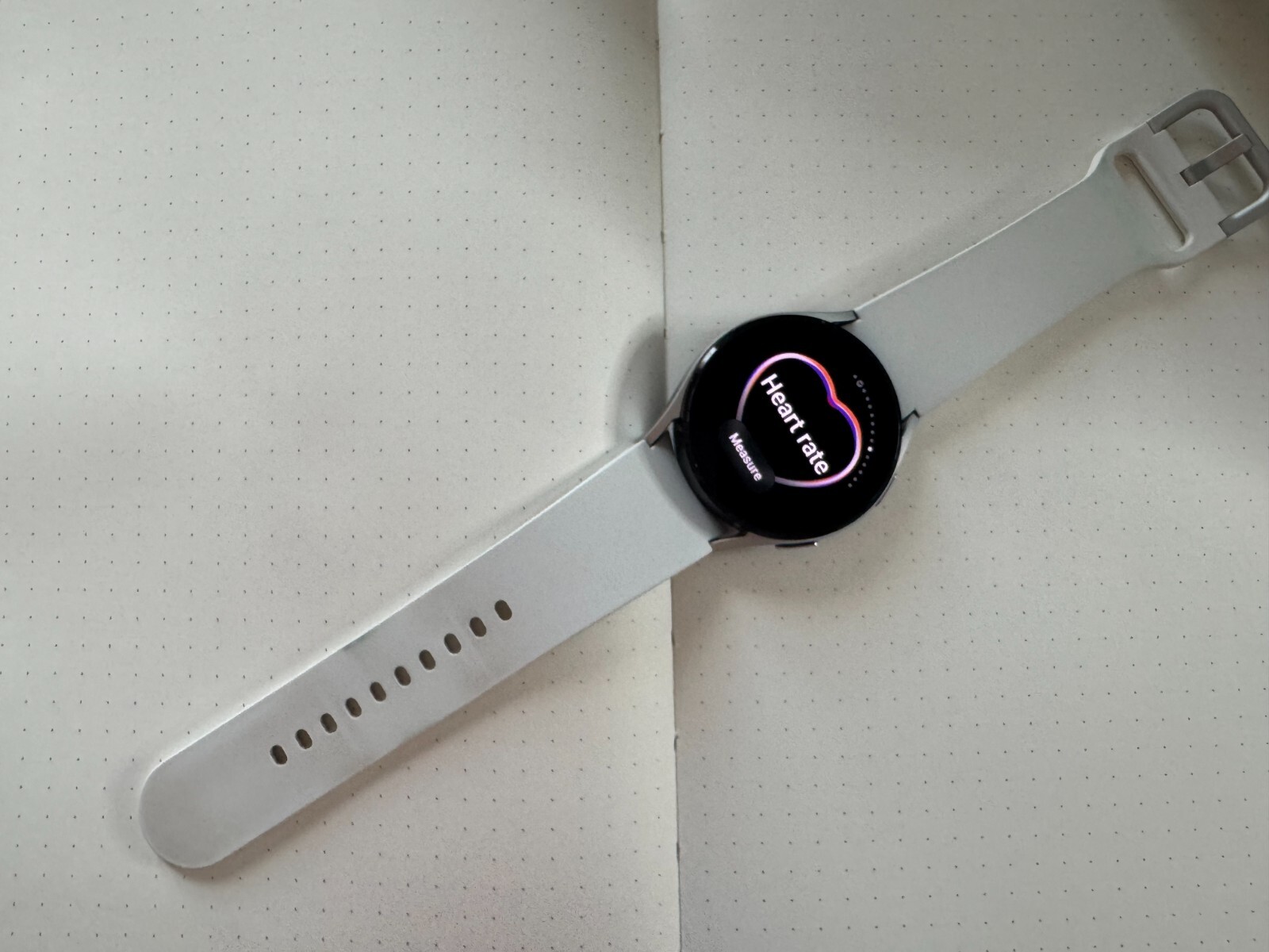 Samsung Galaxy Watch6 SM-R940 44mm Aluminum Case with Sport Band – Silver…