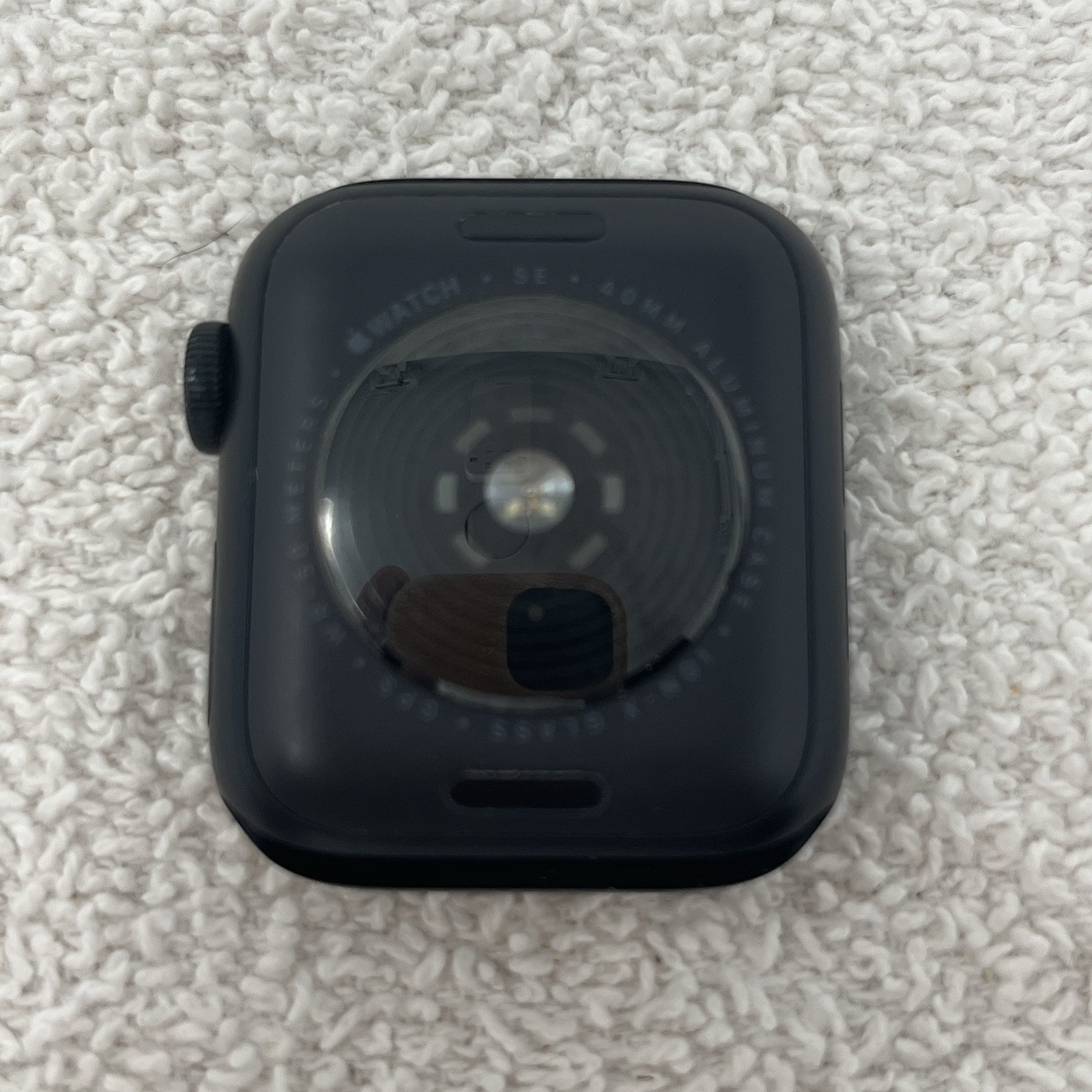 Apple Watch SE 2nd Gen 40MM Aluminum Black A2722 FACE ONLY EXCELLENT LOCKED