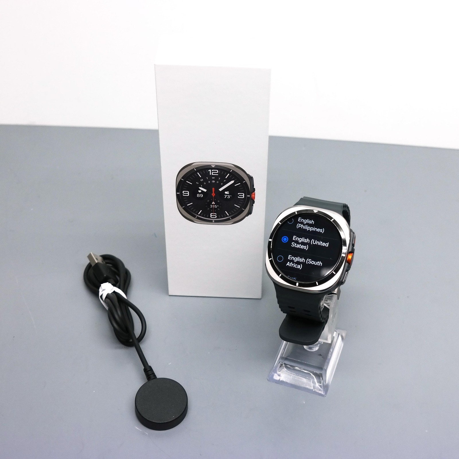 Samsung Galaxy Watch Ultra SM-L705U Smartwatch 47mm LTE – Titanium Silver