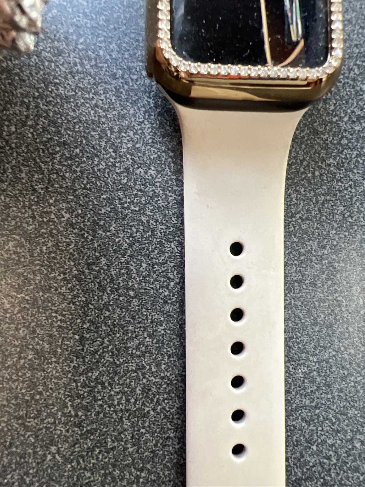 Apple Watch SE 40mm S/M Band (UNTESTED)