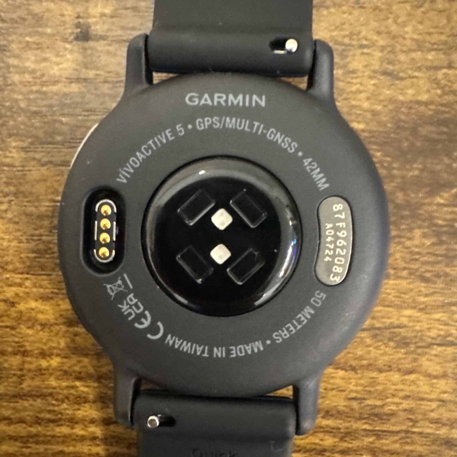 Garmin Vivoactive 5 GPS Heart Rate Smartwatch 42mm Black Silicone Band A2
