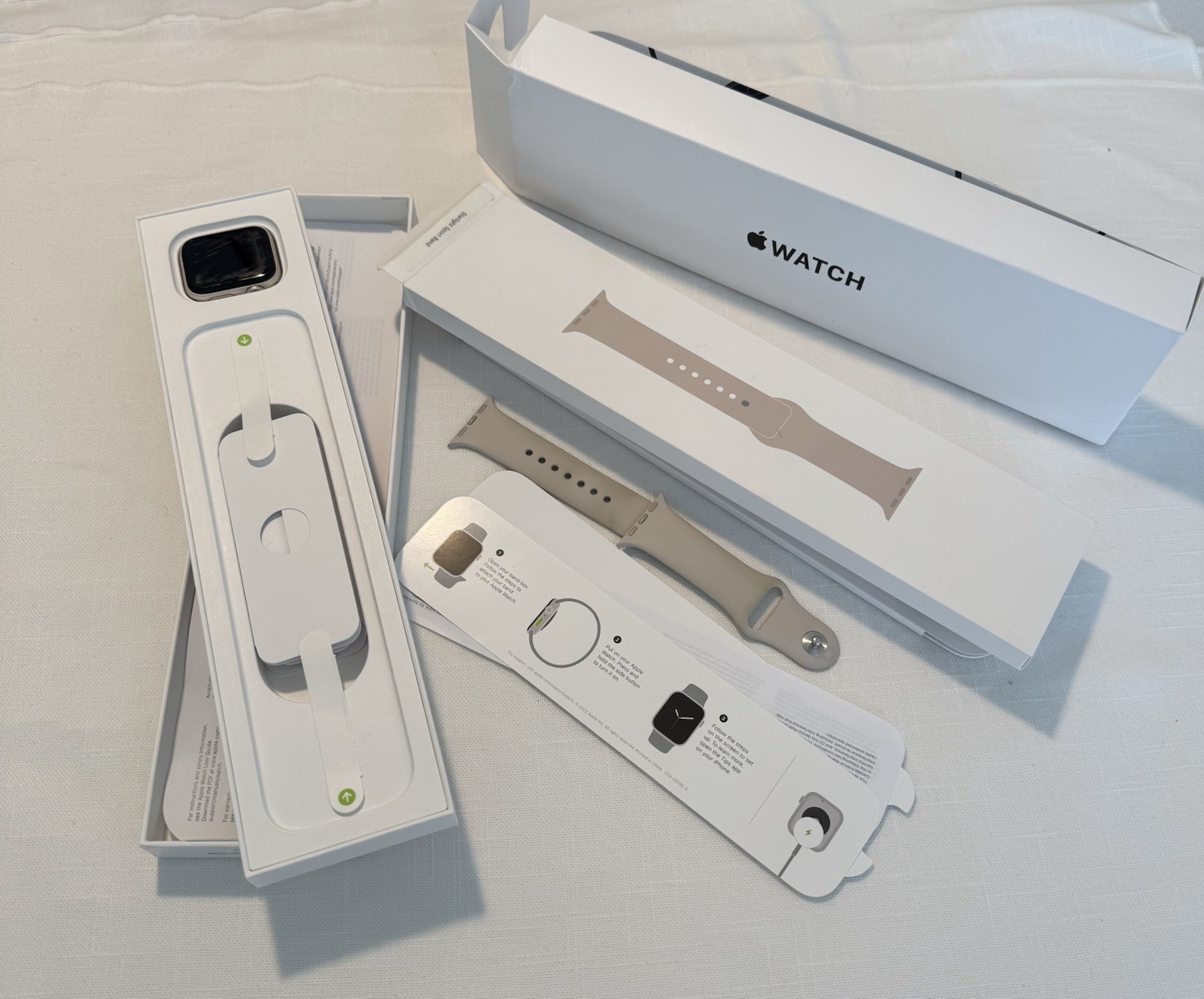 Apple Watch SE 2nd Gen 40mm GPS Cellular MNTK3Ll/A~ Band S/M *read description*