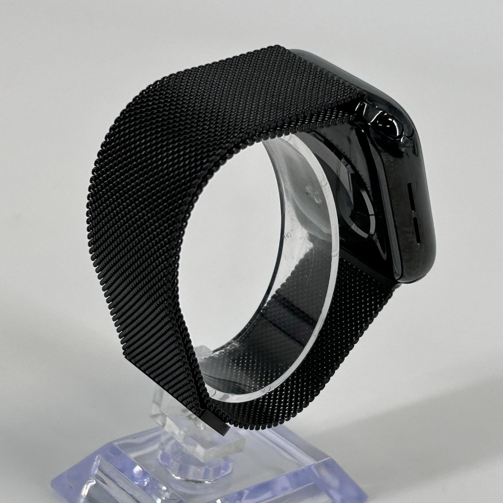 Apple Watch (Series 5) 44mm Black Stainless Steel (LTE) w/ Milanese Loop – 7/10