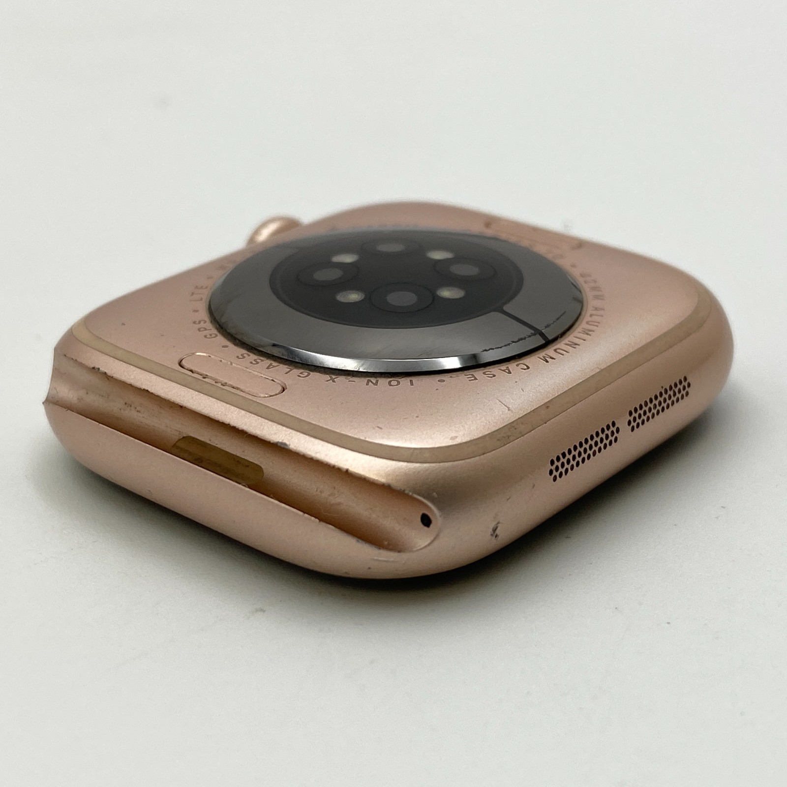 Apple Watch Series 10 – 42mm Aluminum Rose Gold Unlocked A3001 – Fair Condition