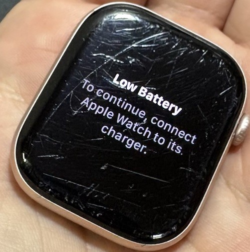 Apple Watch Series 10, 46mm, GPS, Rose Gold *moderate wear* [G254]
