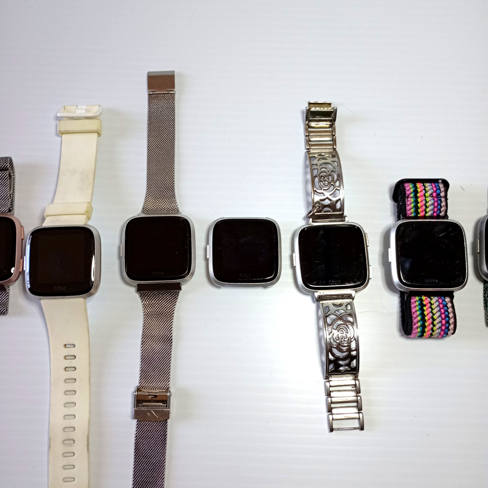 Lot of 10 Fitbit Versa Fitness Smart Watches Untested parts *READ FB415 504 505