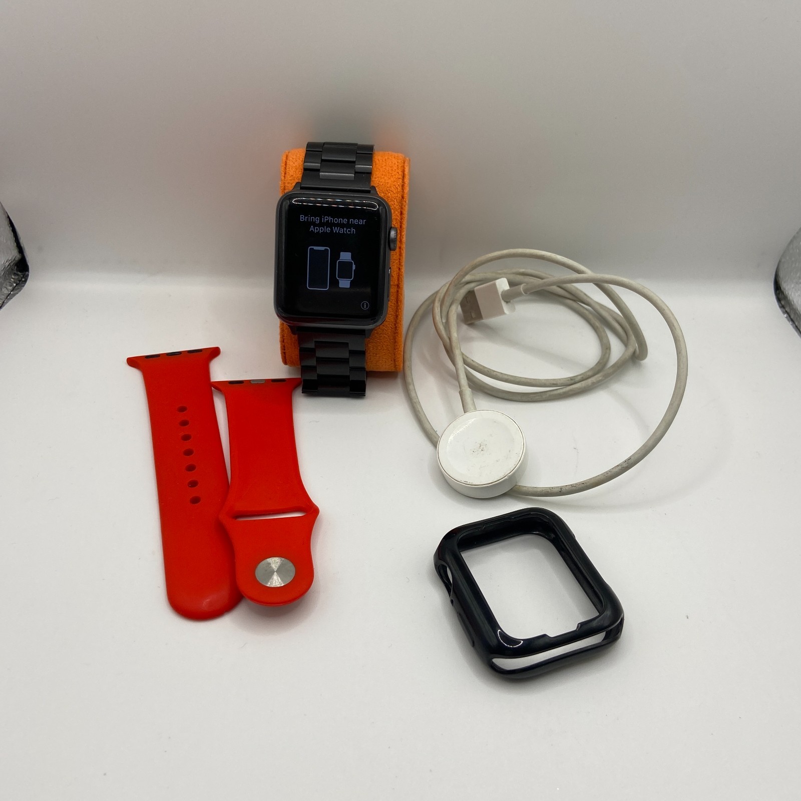 Apple Watch Series 3 Smartwatch Black 42mm Aluminum Case GPS Heart Rate Monitor