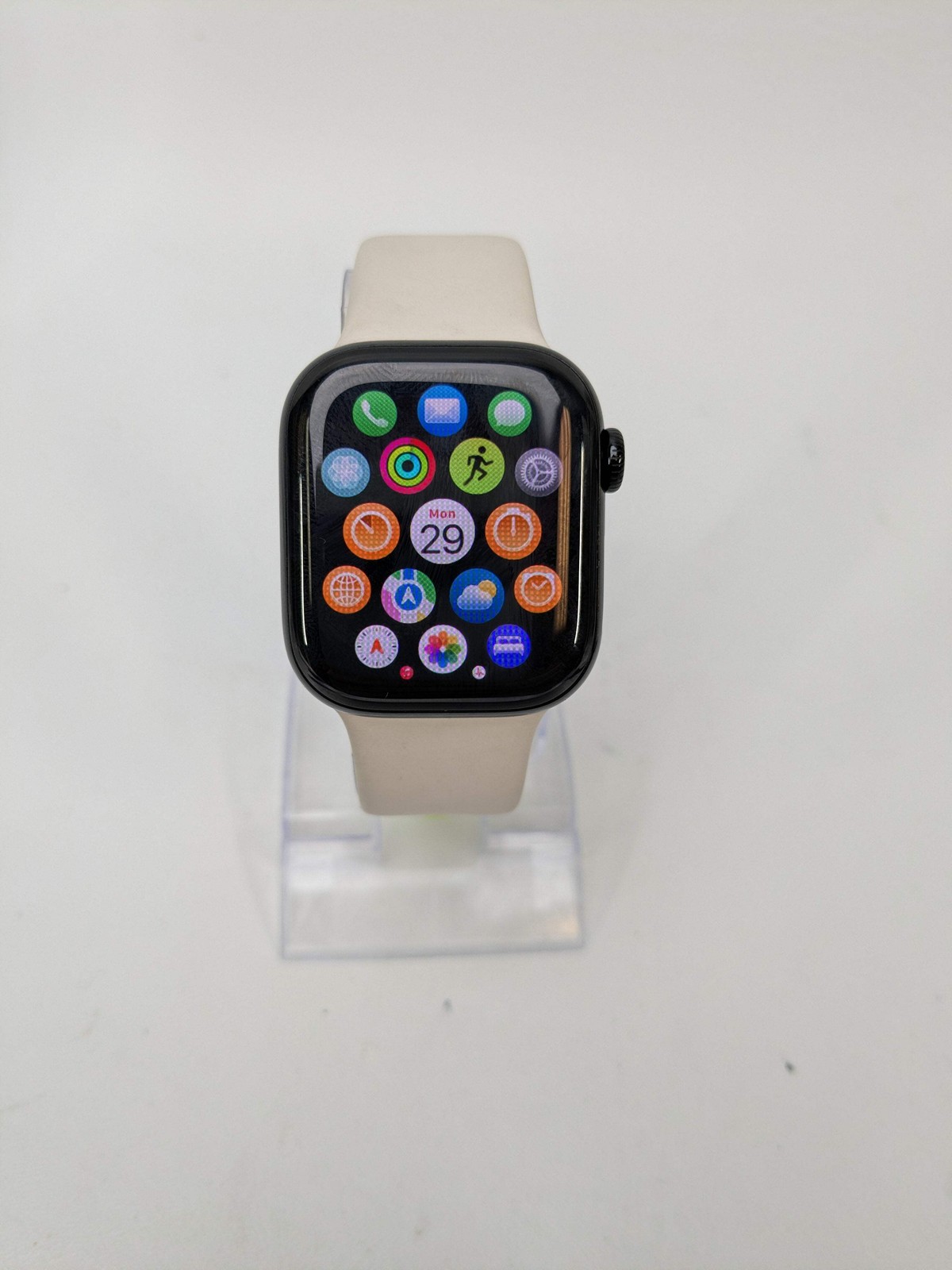 Apple Watch Series 11 GPS 42mm Jet Black Aluminum Starlight Sport Band MEQU4LW/A