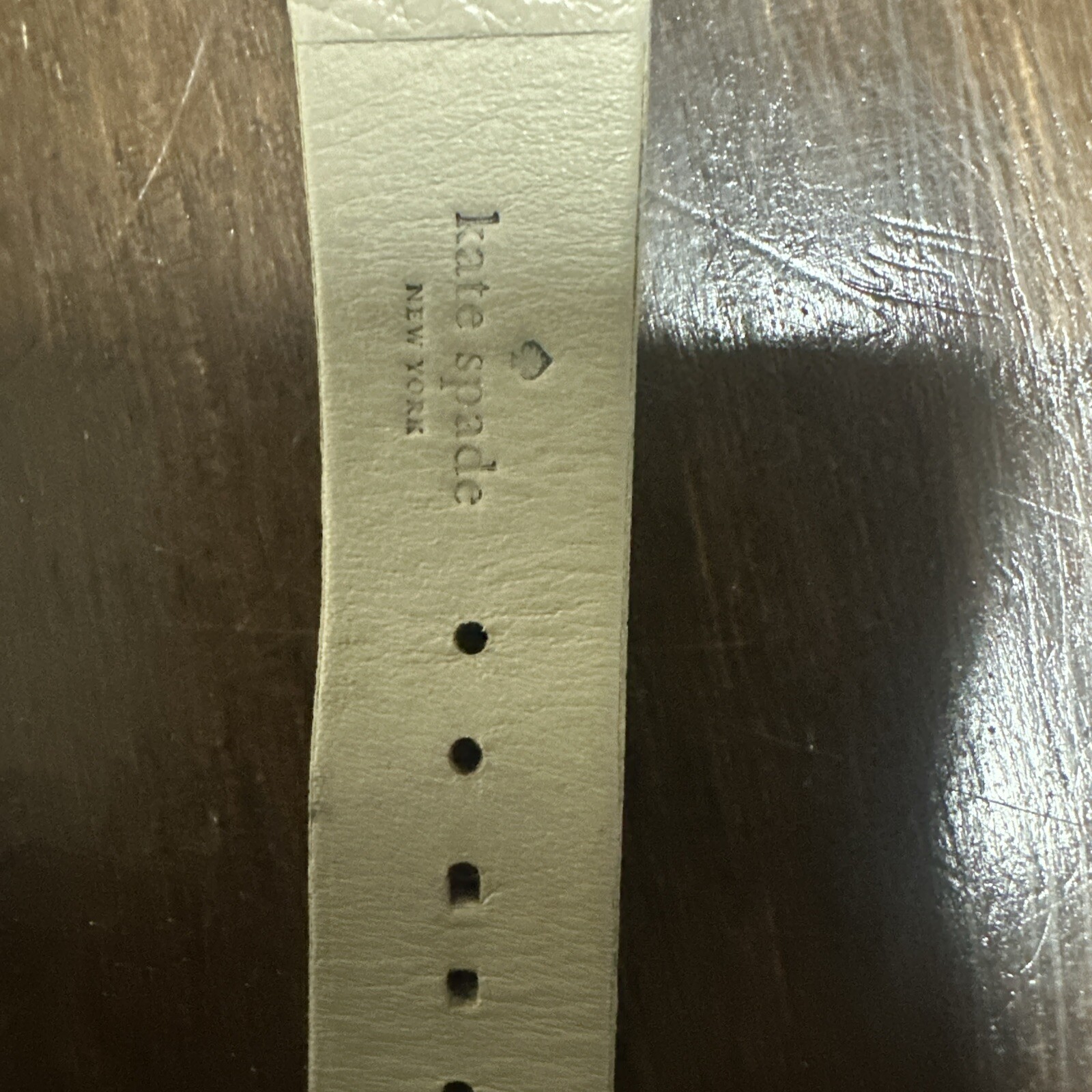 Kate Spade Hybrid Smart Watch Silver And White Beige Leather