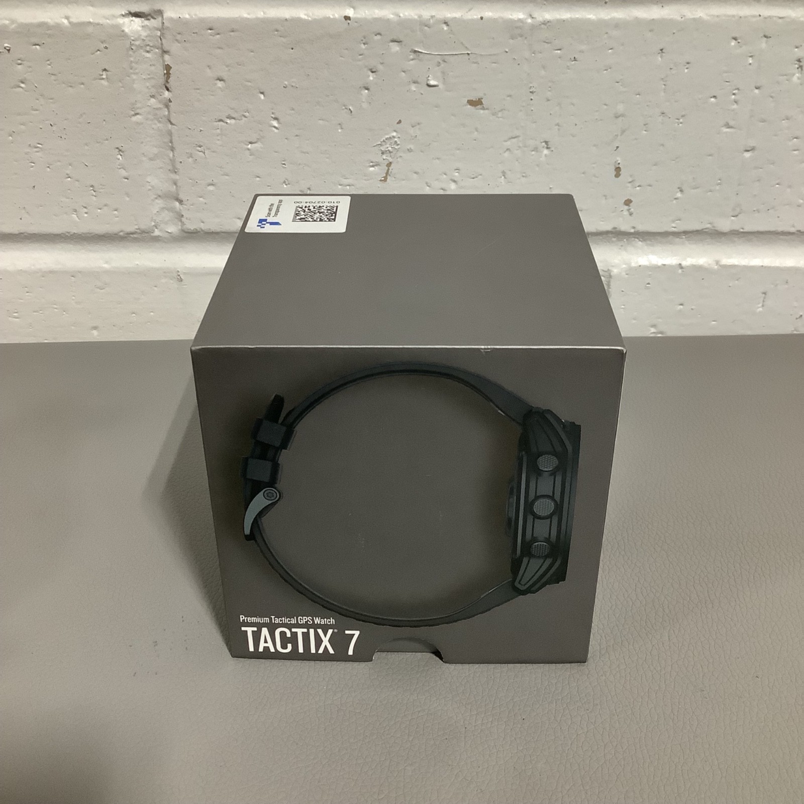 Garmin Tactix 7 32GB-Premium Tactic GPS- 51mm Titanium Black Silicone Band