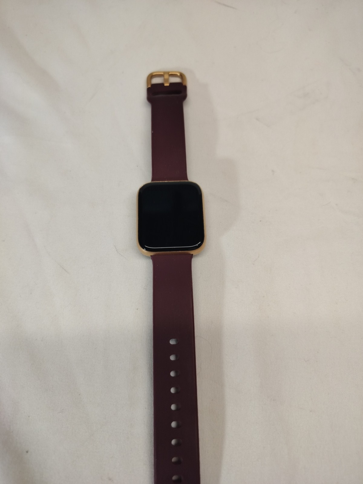 iTouch Air 3 Smartwatch With Charging Stand