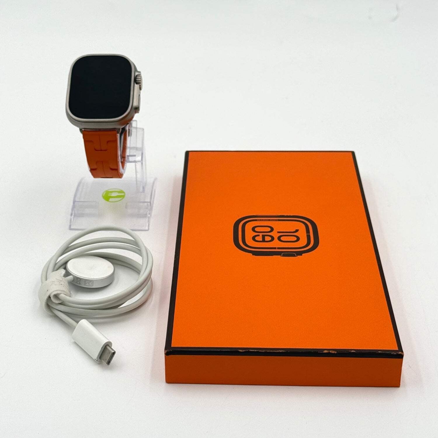 Unlocked Apple Watch Ultra 2 Hermès 49MM Natural Titanium With Orange Kilim Sing