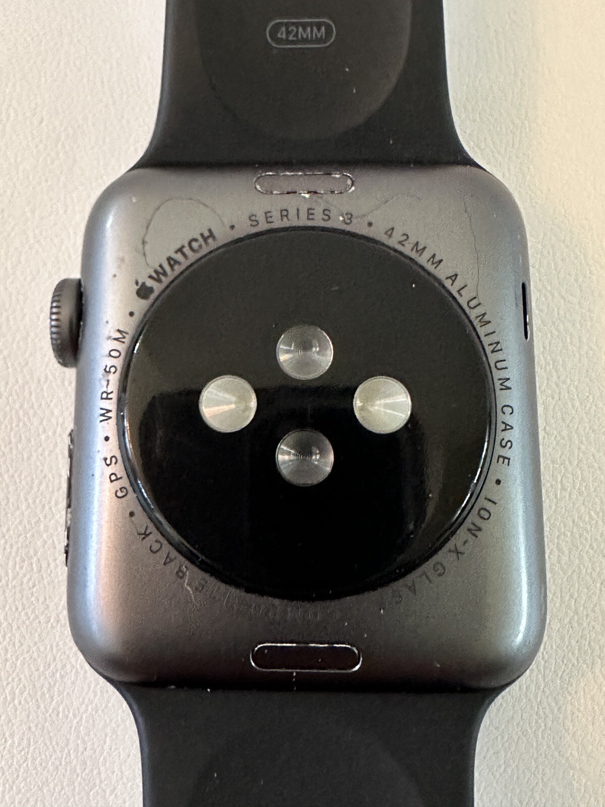 Apple Watch Series 3 42mm Space Gray Aluminum Black Sport Band Used A1859 (GPS)