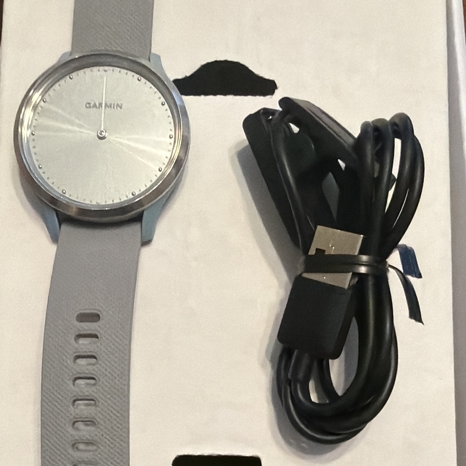 Garmin Vívomove HR GPS Silver Smartwatch Heart Rate 40mm Gray Band Blue Case