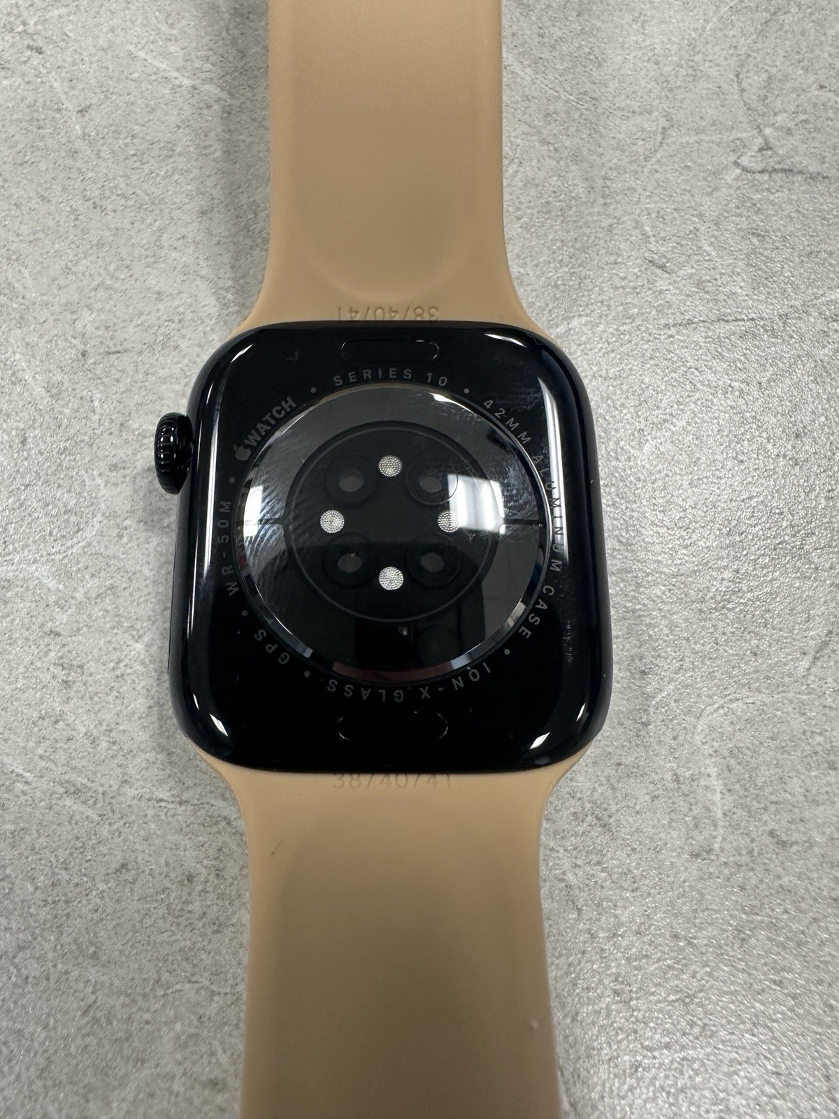 Apple Watch Series 10 (GPS)42mm Jet Black Aluminum Case Black 100% Battery Life