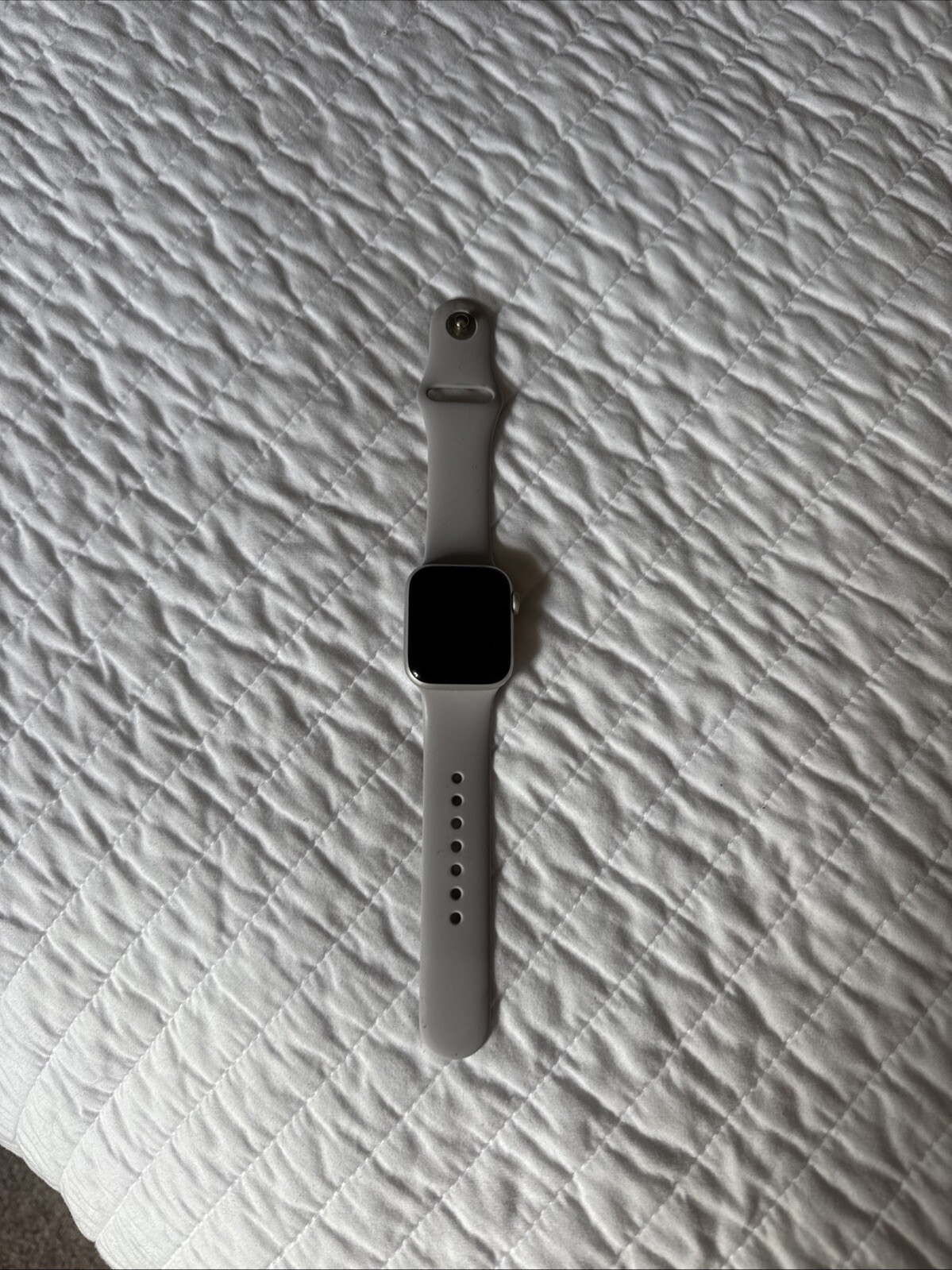 Apple Watch Series 5 (40mm) A2094 (GPS + LTE) -Silver Little White Band