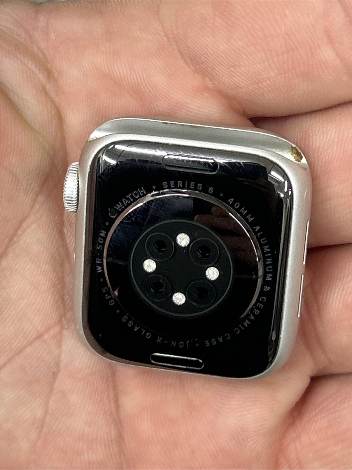 Apple Watch Series 6 40mm Space Gray Aluminum Case 20177