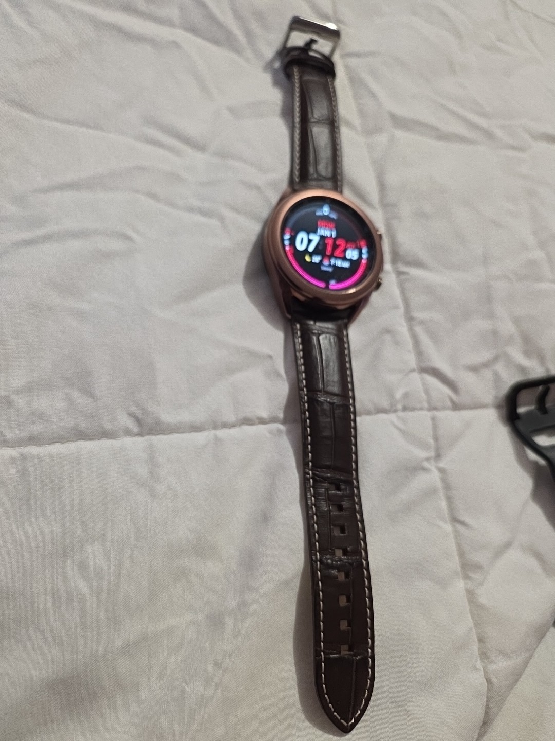 Samsung Galaxy Watch3 41mm Leather Strap – Mystic Bronze (Bluetooth)