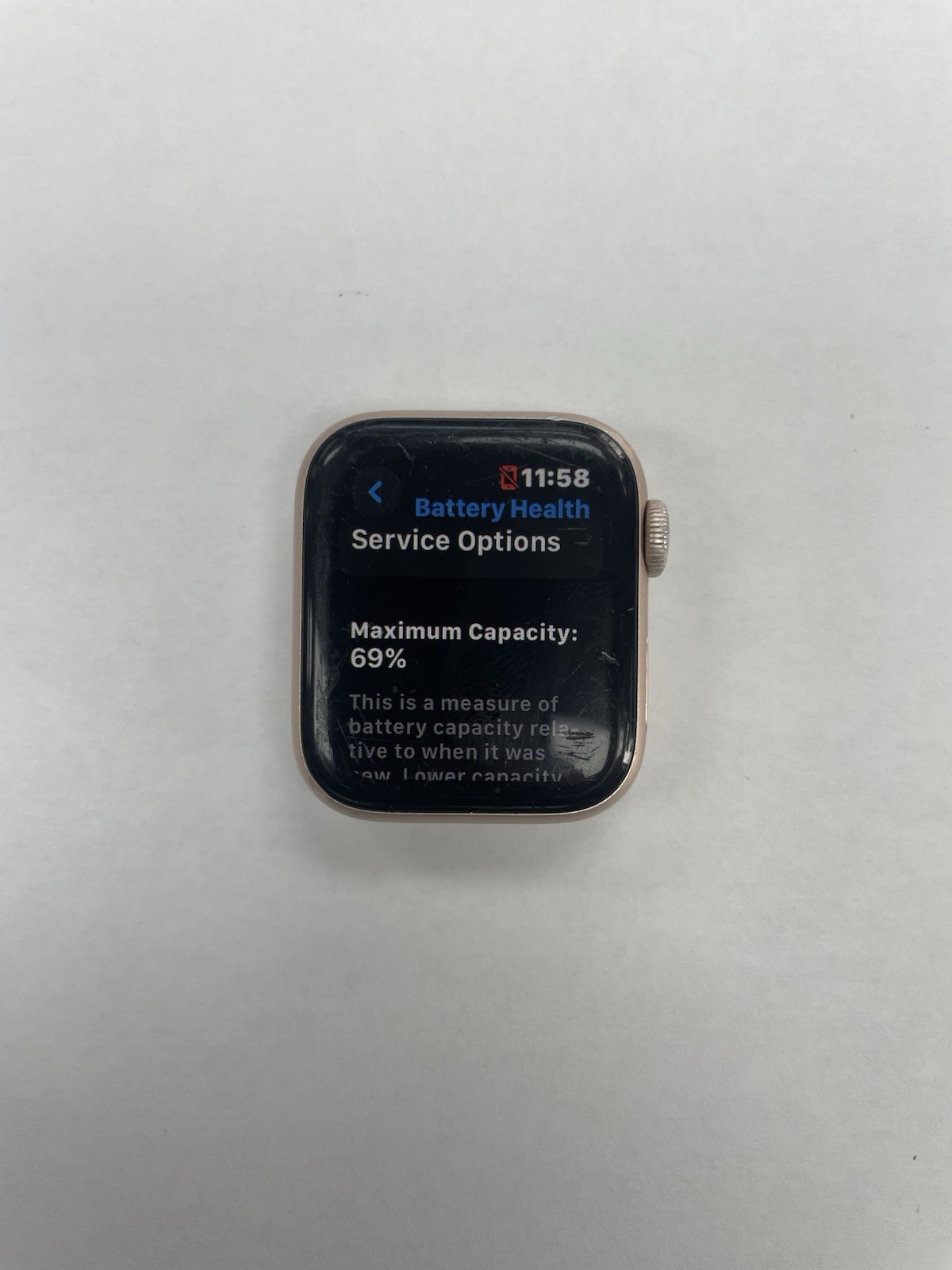 Apple Watch Series 5 40mm Aluminum Gold, Fair Condition. Price To Sell!
