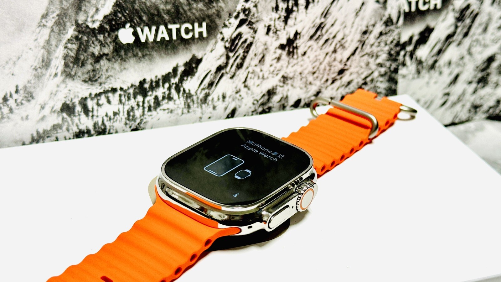 Apple Watch ULTRA 2 49mm Titanium Custom Diamond Polished Orange Ocean Band