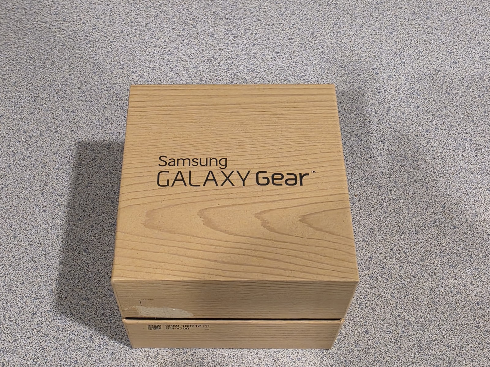 SAMSUNG GALAXY GEAR (SM-v700) Smart Watch [Collector/Vintage]
