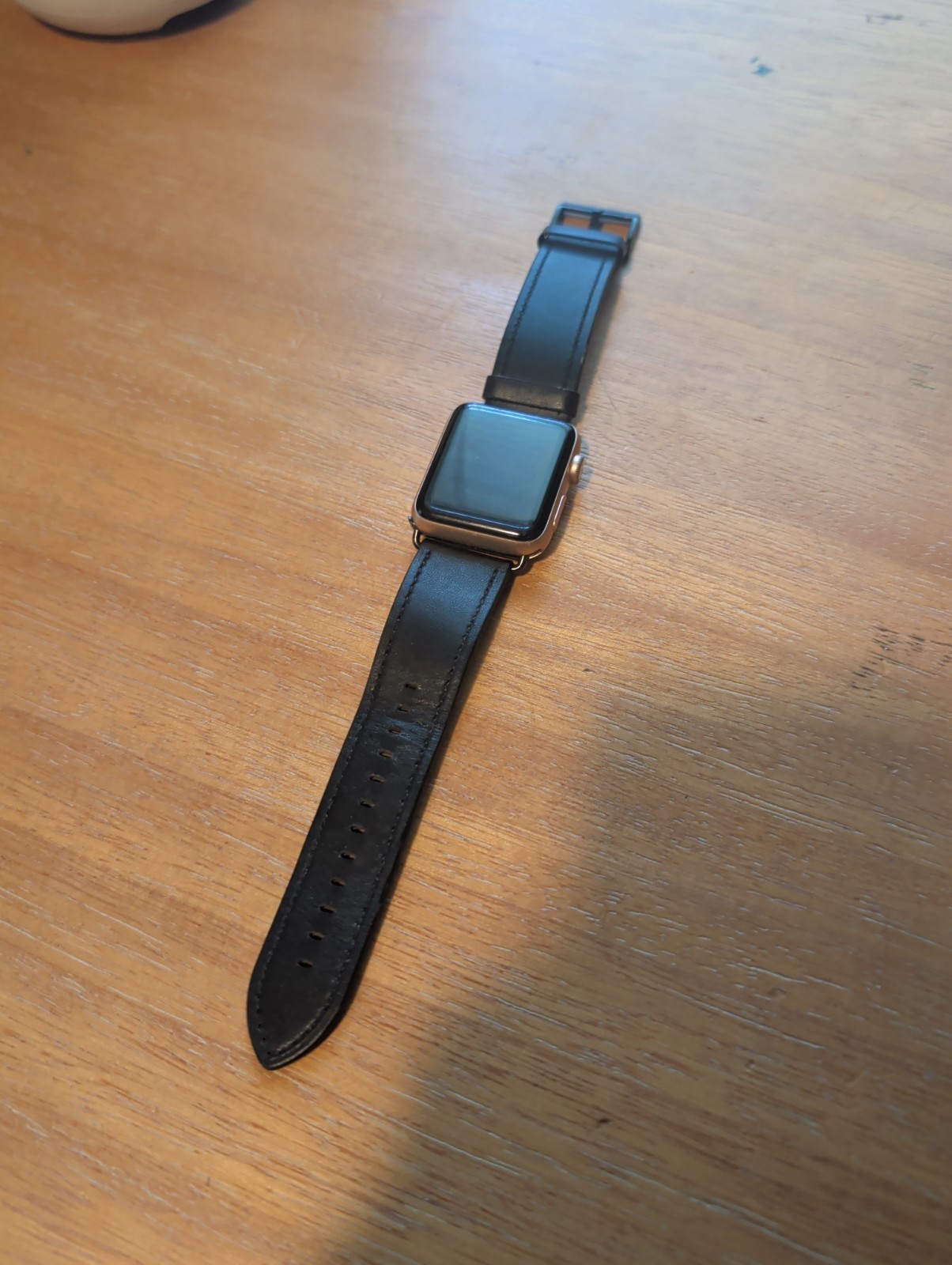 Apple Watch Series 3 38mm GPS Aluminum Case WR-50M For Parts Untested