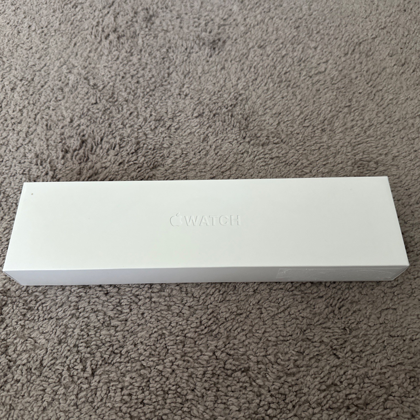 Apple Watch Series 7 45mm Aluminum Case with Sport Band – Starlight
