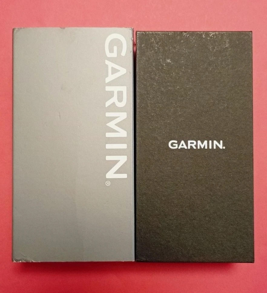 GARMIN vivomove Luxe 18K Rose Gold PVD Milanese – Hybrid Smartwatch (JP)