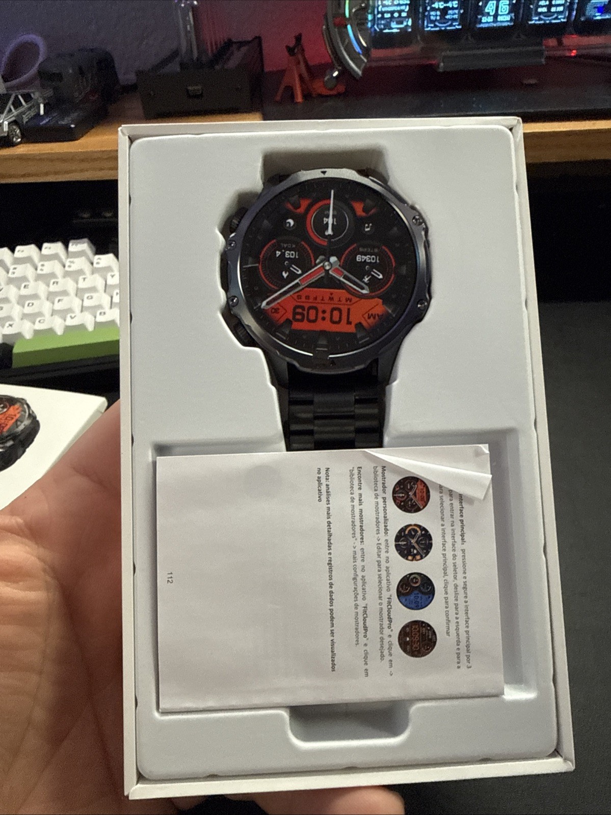sport smart watch with utility light