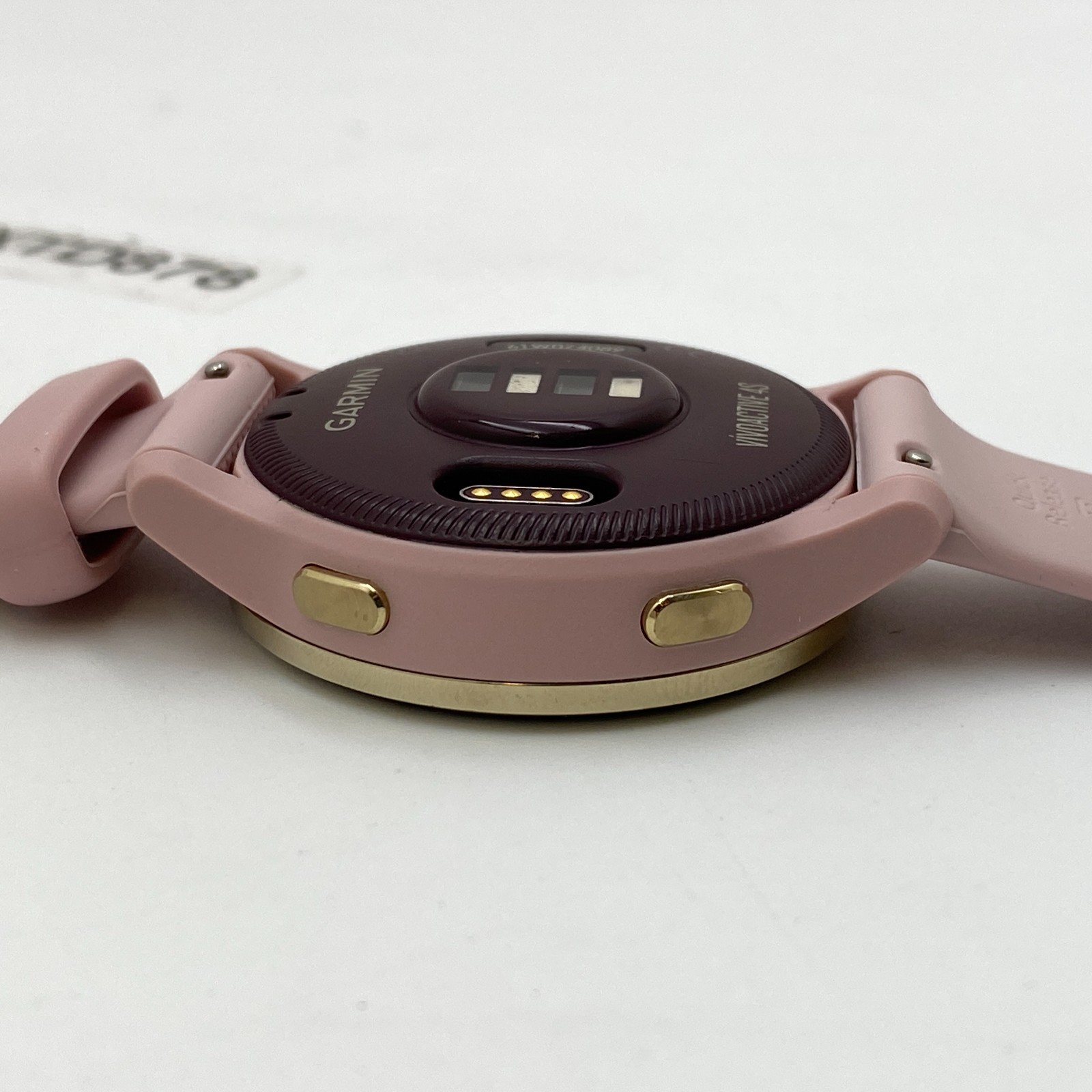 Garmin Vivoactive 4S – 40mm Light Gold – Fitness GPS Smartwatch – Fair Condition