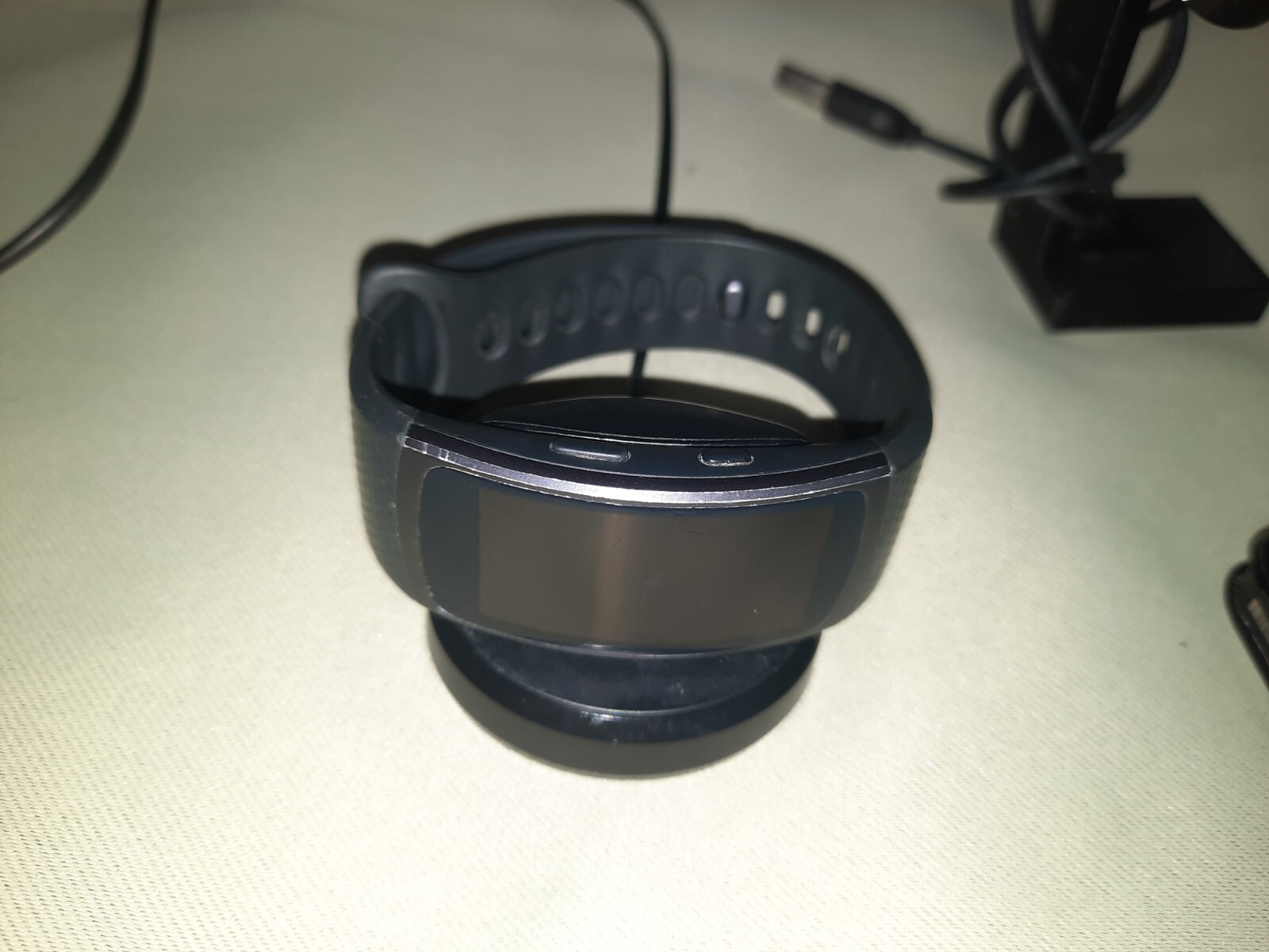 2x Mi Band 6, Gear Fit 2 R360 & R370 Samsung Read Desc.
