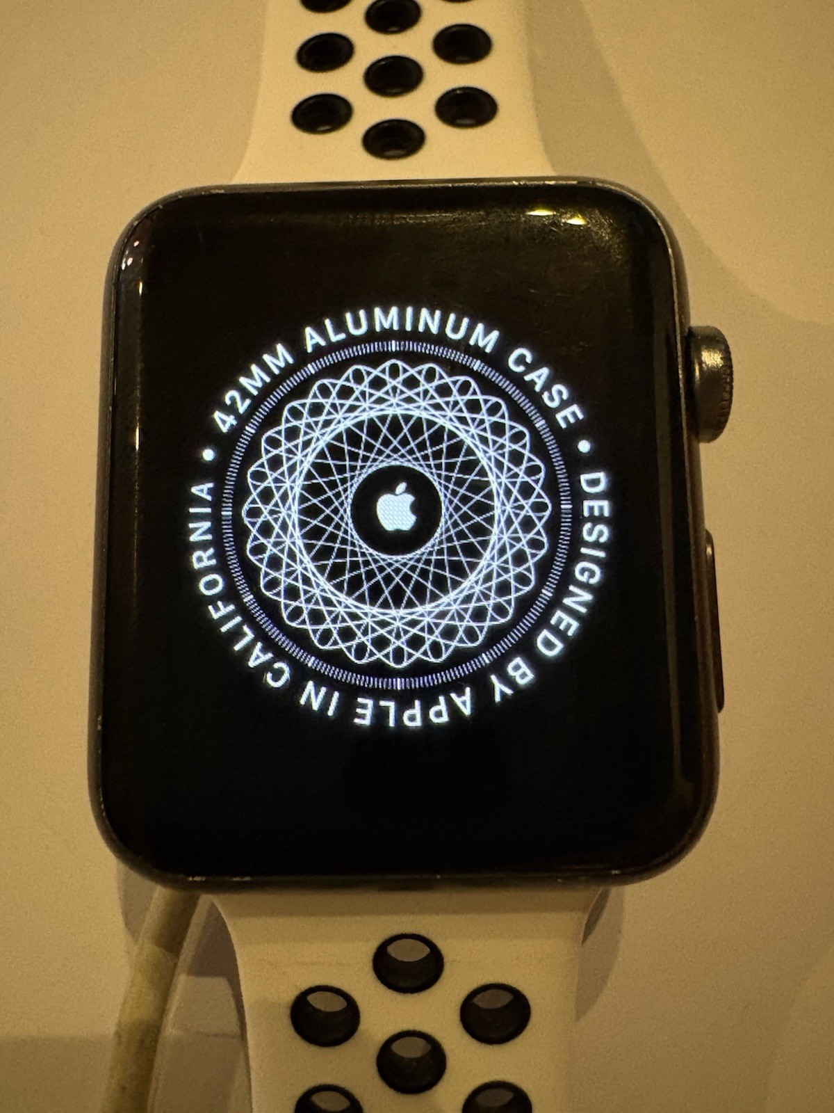 Apple Watch Series 2 GPS 42mm Black Aluminum Case White Silicone Band