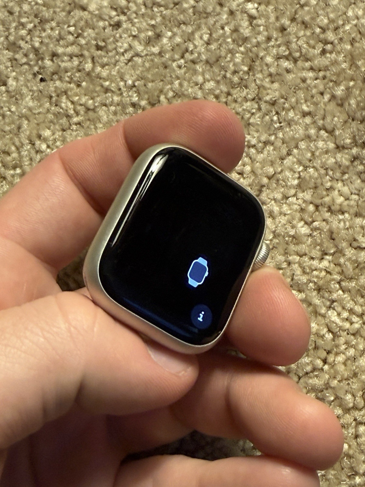 Apple Watch Series 7 41mm Aluminum Case with Sport Band – Starlight Working