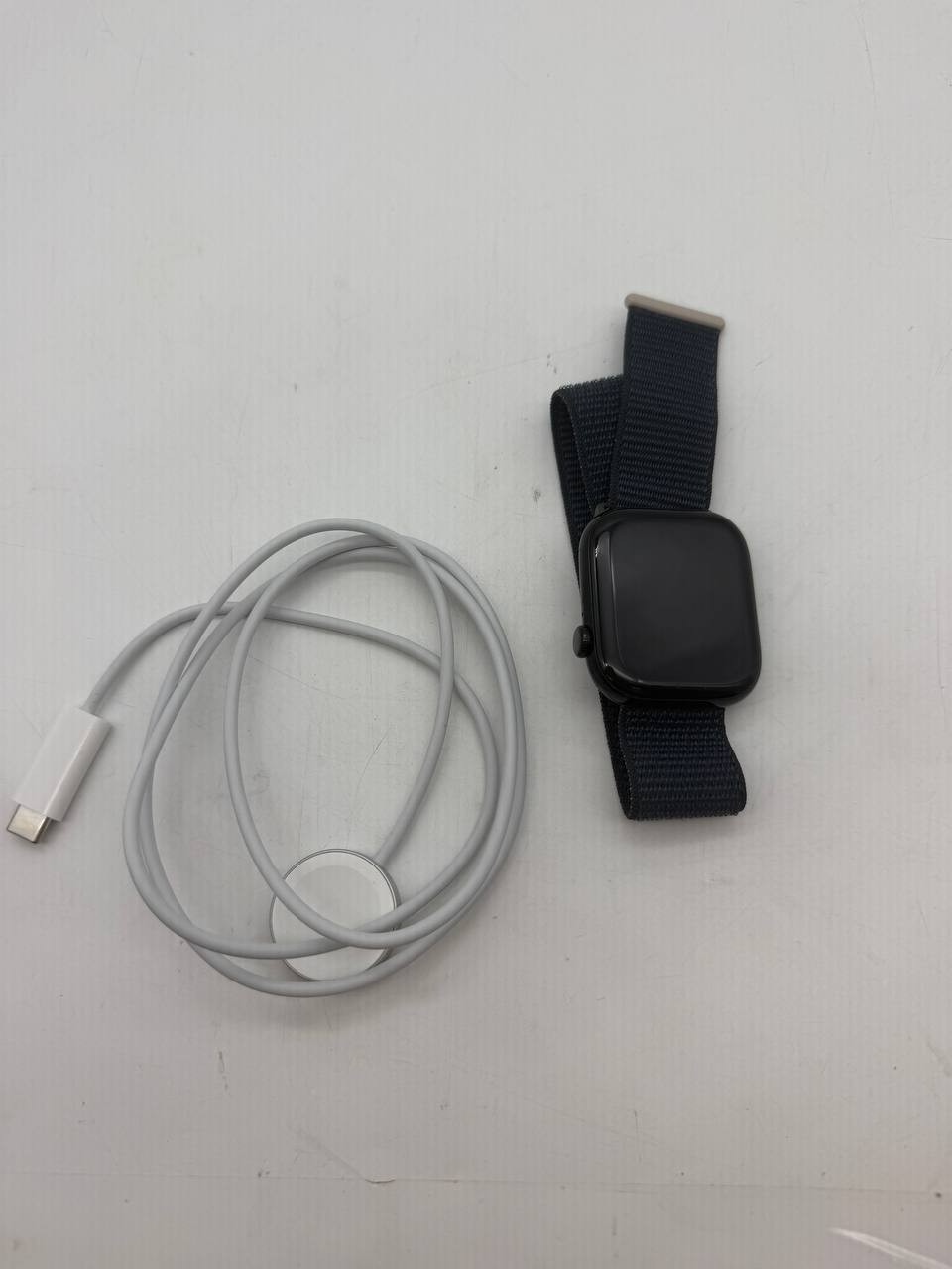 Apple Watch Series 10 46mm Jet Black Aluminum – Ink Sport Loop