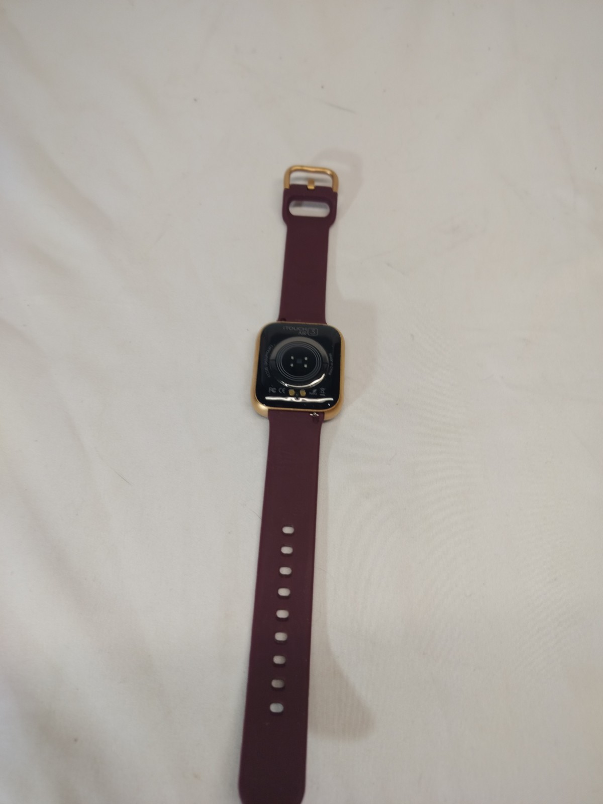 iTouch Air 3 Smartwatch With Charging Stand
