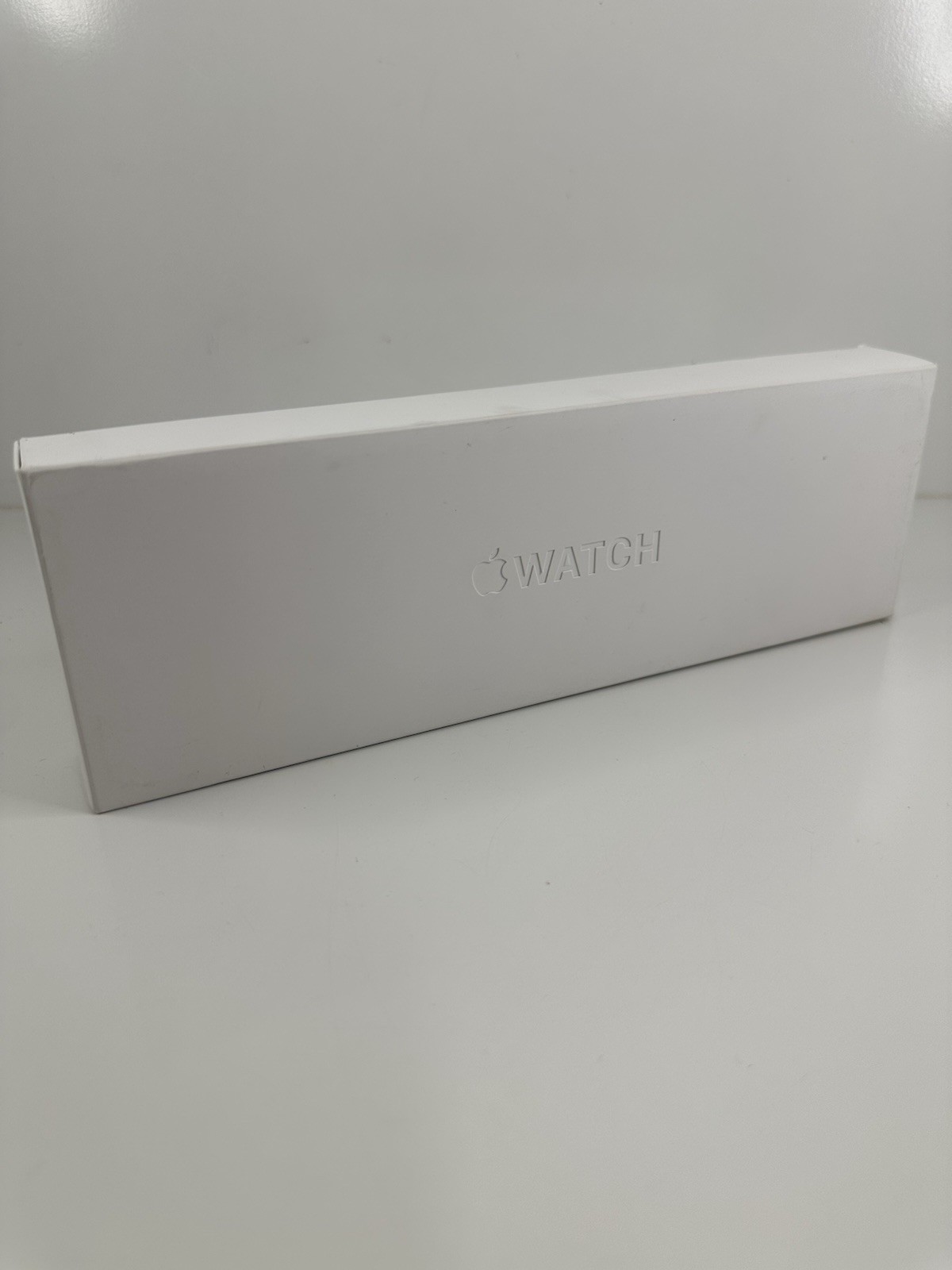 Apple Watch Series 10 46mm Jet Black Cracked Glass w/Box Tested & Works