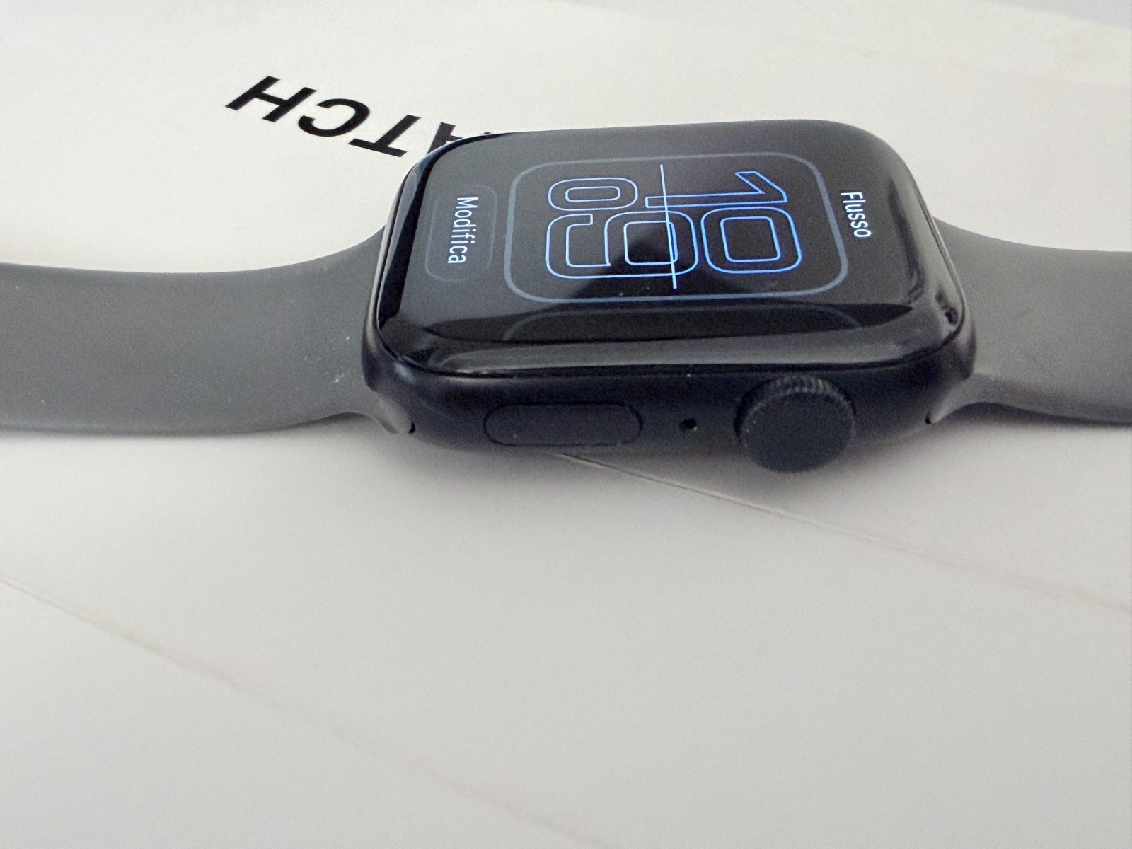 Apple Watch SE GPS 44mm Silver 2nd Gen Sport Band MNK23TY/A