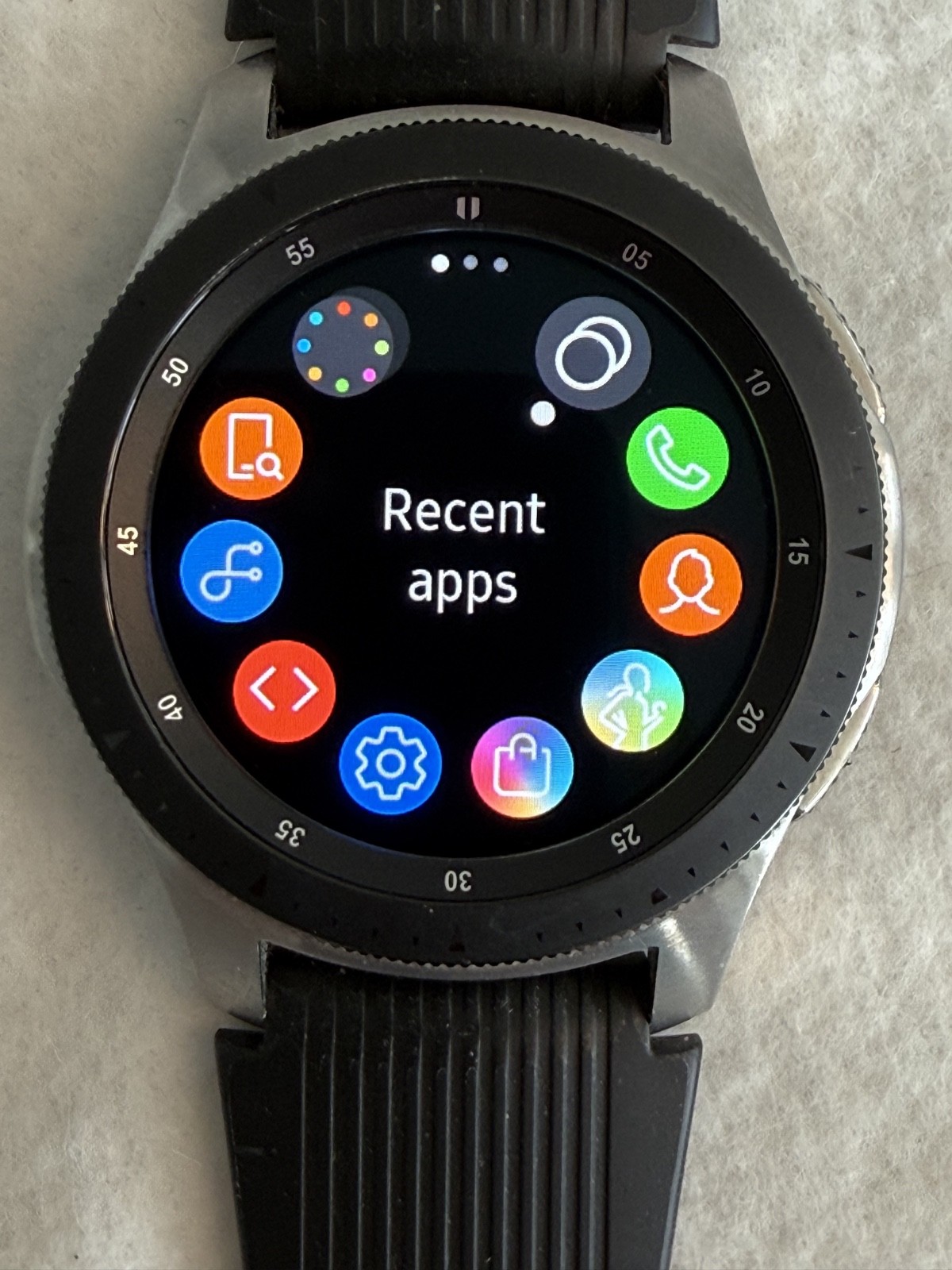 Samsung Galaxy 46mm Bluetooth Watch – SM-R800NZSAXAR