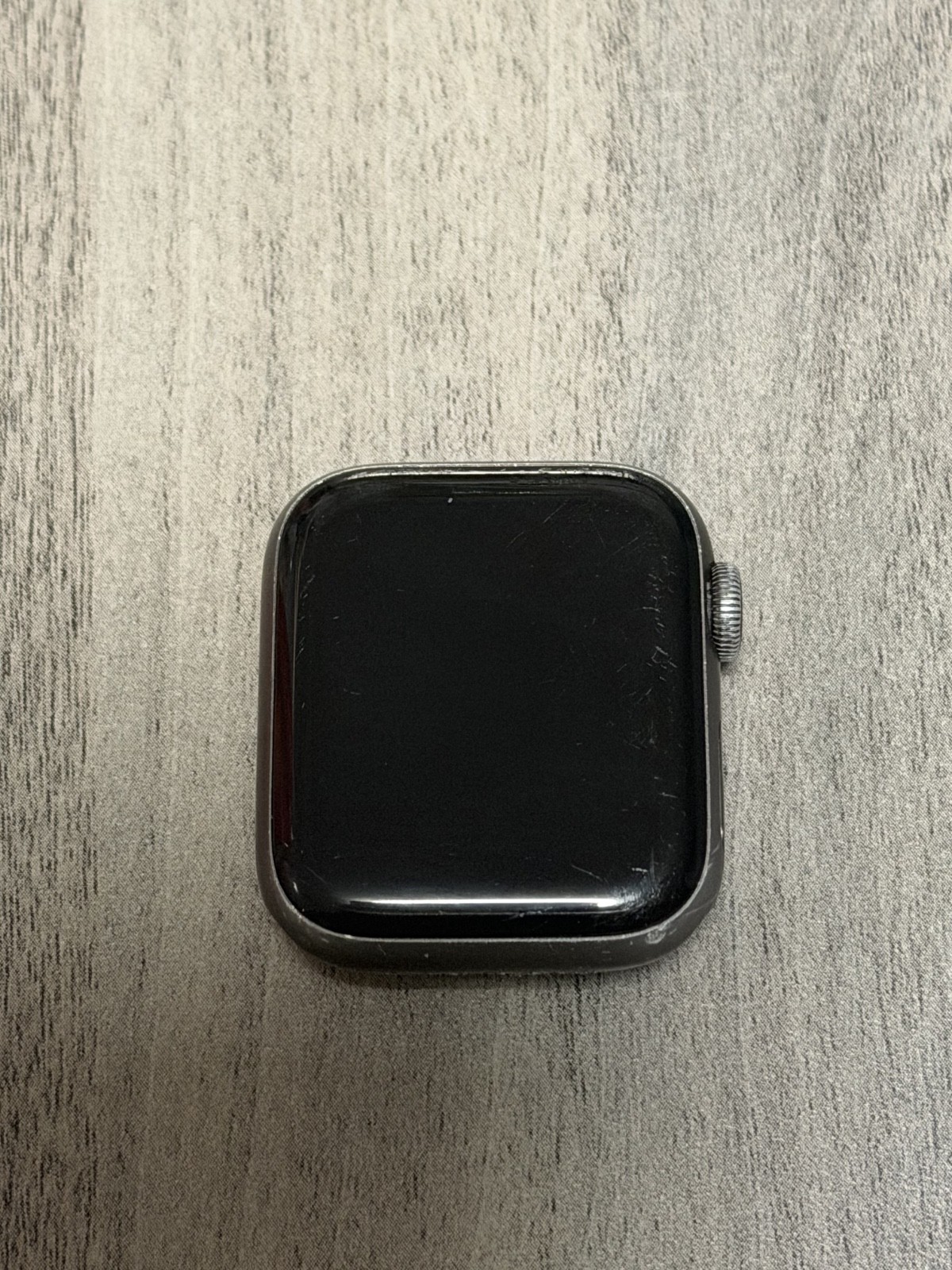 Apple Watch Series 5 (gps 40mm) – Space Gray Aluminum Case